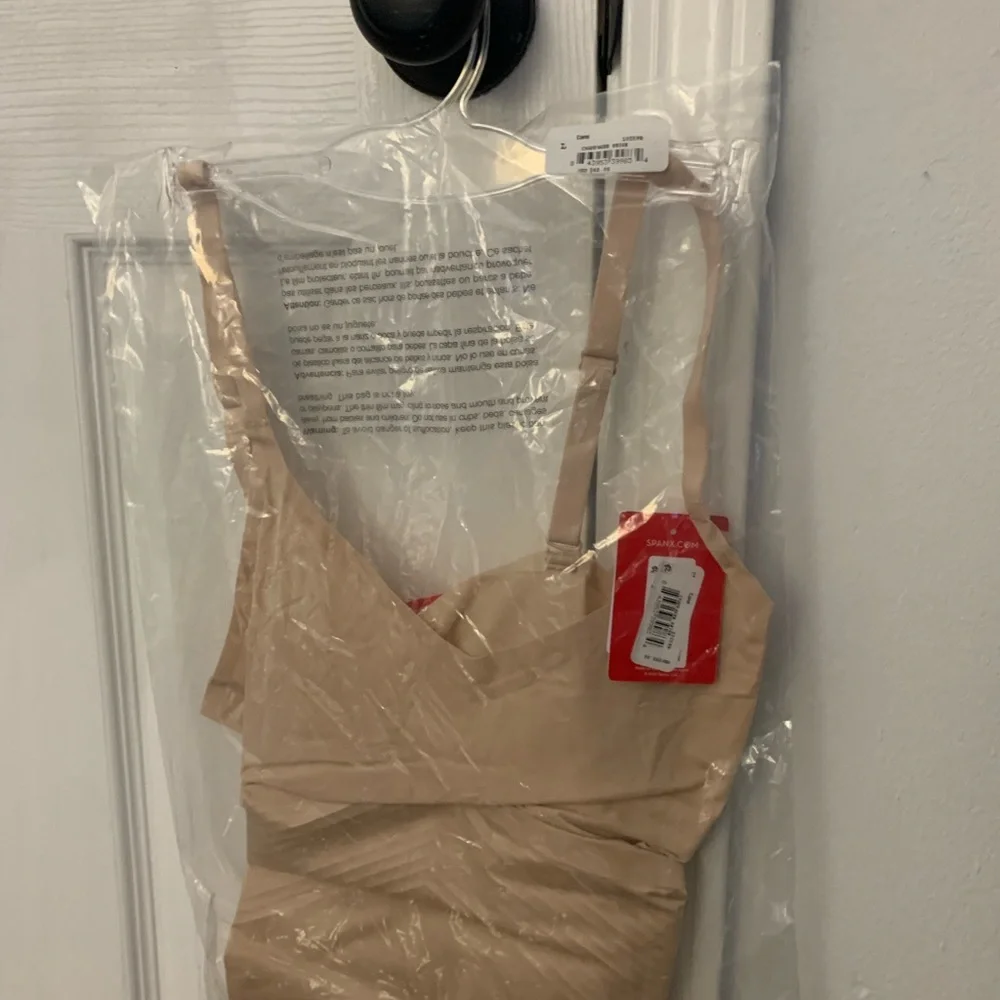 SPANXshape™ Invisible
Cami - Picture 4 of 5